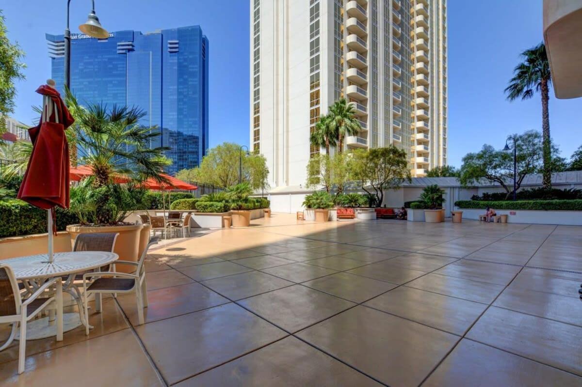 Mgm Signature-28-816 Jacuzzi Studio Las Vegas Exterior photo